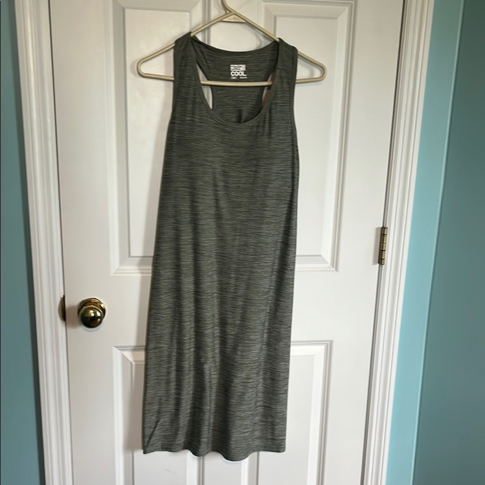 32 Degrees Khaki Gray Sleeveless Dress with built in bra